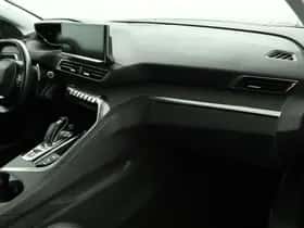 Peugeot 3008 (2022) thumbnail 36