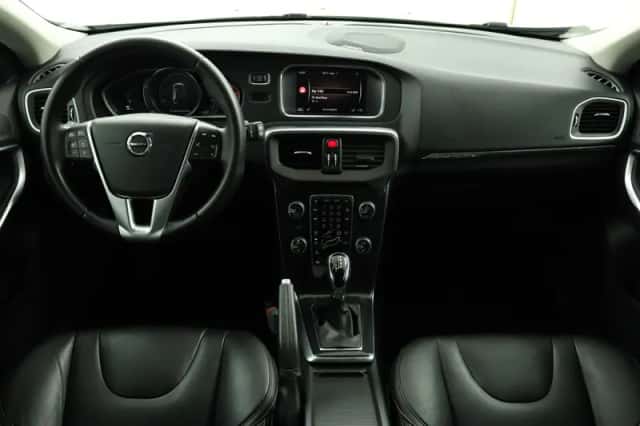 Volvo V40 (2019) thumbnail 4