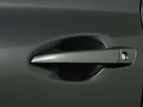 Lexus RX (2011) thumbnail 34