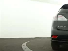 Lexus RX (2011) thumbnail 37