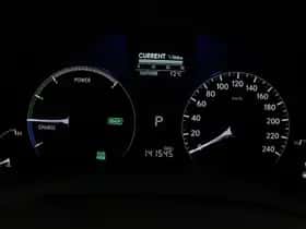 Lexus RX (2011) thumbnail 47
