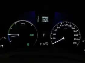 Lexus RX (2011) thumbnail 53