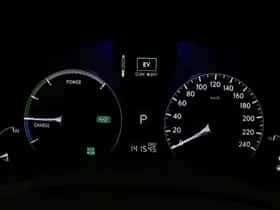 Lexus RX (2011) thumbnail 55