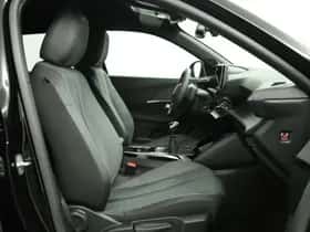 Peugeot 2008 (2025) thumbnail 17