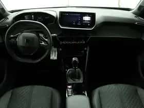 Peugeot 2008 (2025) thumbnail 4