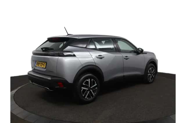 Peugeot 2008 (2025) thumbnail 2