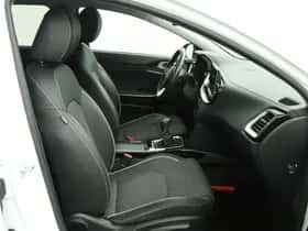 Kia Ceed Sportswagon (2024) thumbnail 17