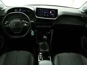 Peugeot 208 (2024) thumbnail 4