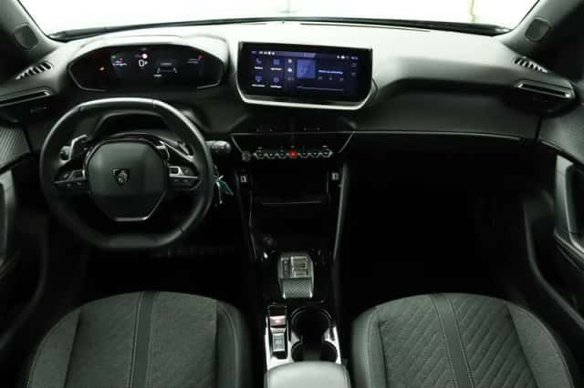 Peugeot 2008 (2025) thumbnail 4
