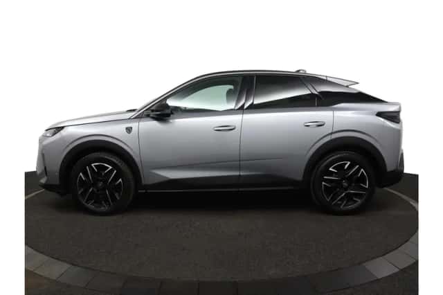 Peugeot 3008 (2025) thumbnail 4