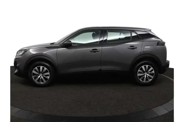 Peugeot 2008 (2020) thumbnail 3