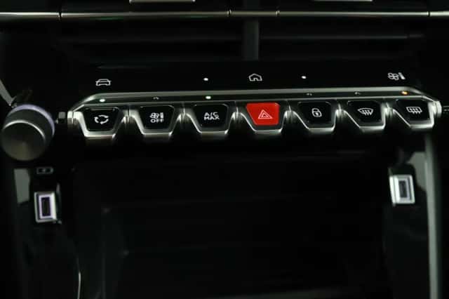Peugeot 208 (2025) thumbnail 6