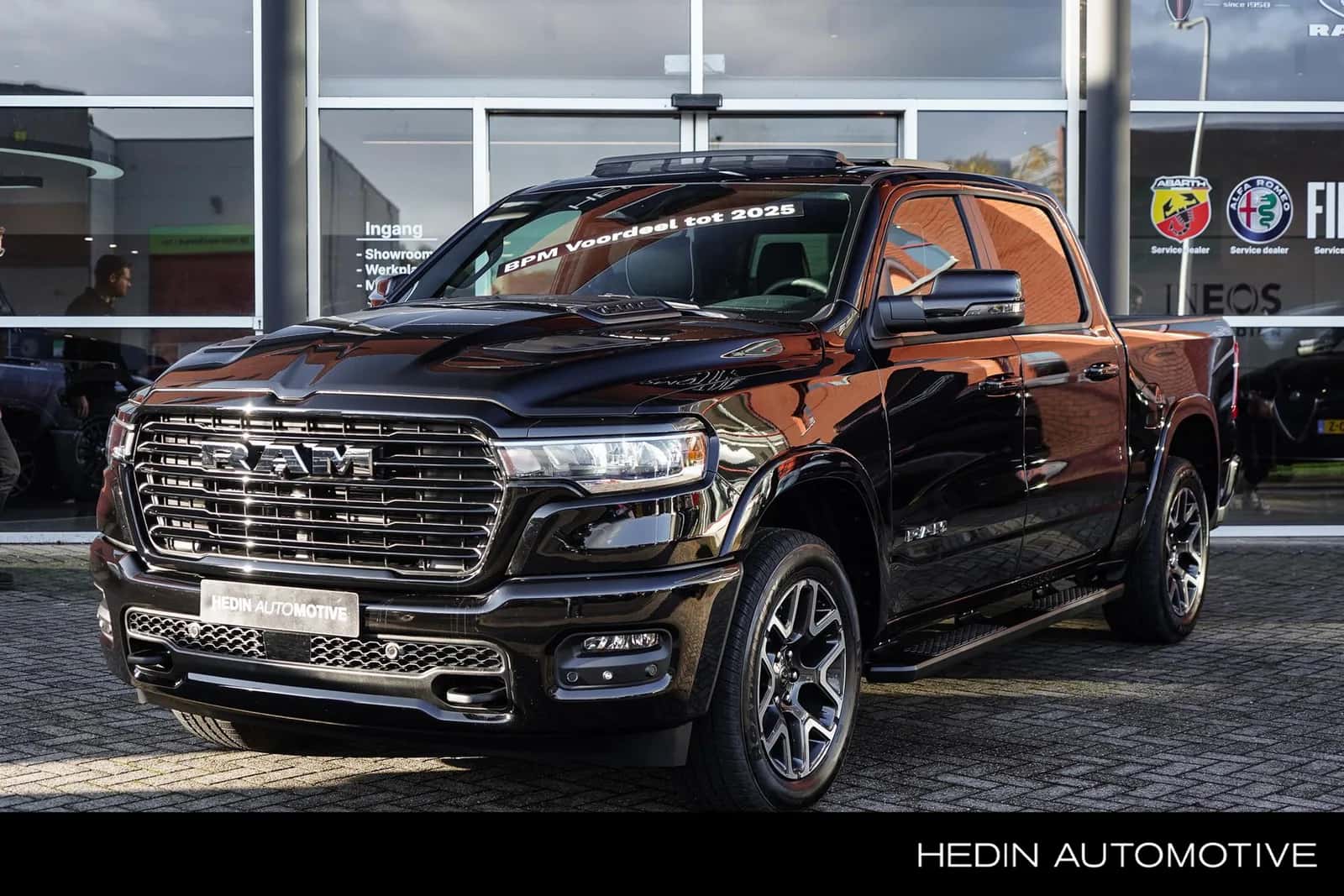 Dodge Ram (2024) — foto 1