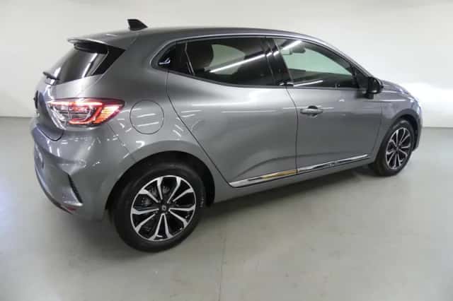 Renault Clio (2026) thumbnail 9