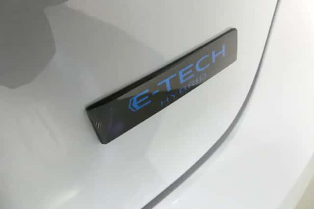 Renault Clio (2025) thumbnail 11
