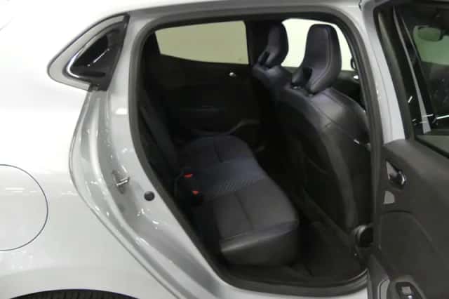 Renault Clio (2025) thumbnail 18