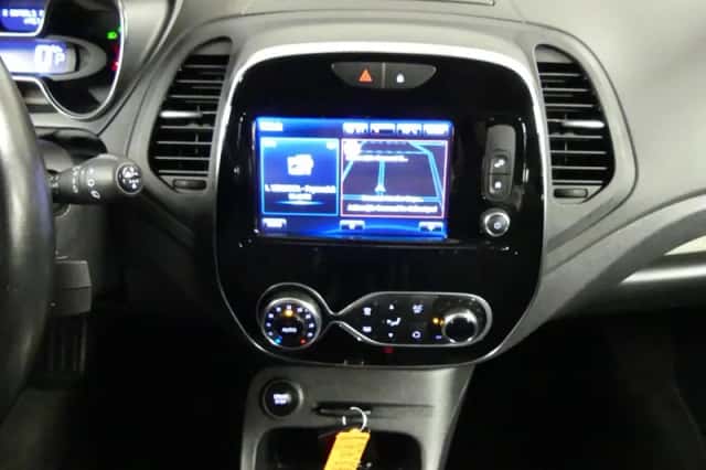 Renault Captur (2019) thumbnail 19