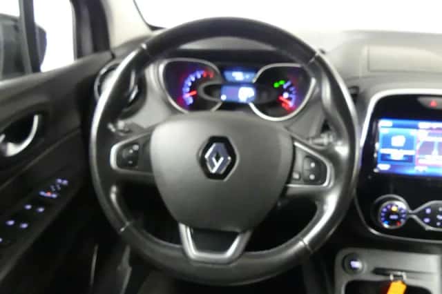 Renault Captur (2019) thumbnail 21