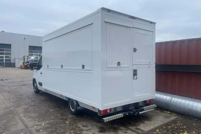 Renault Master (2024) thumbnail 19