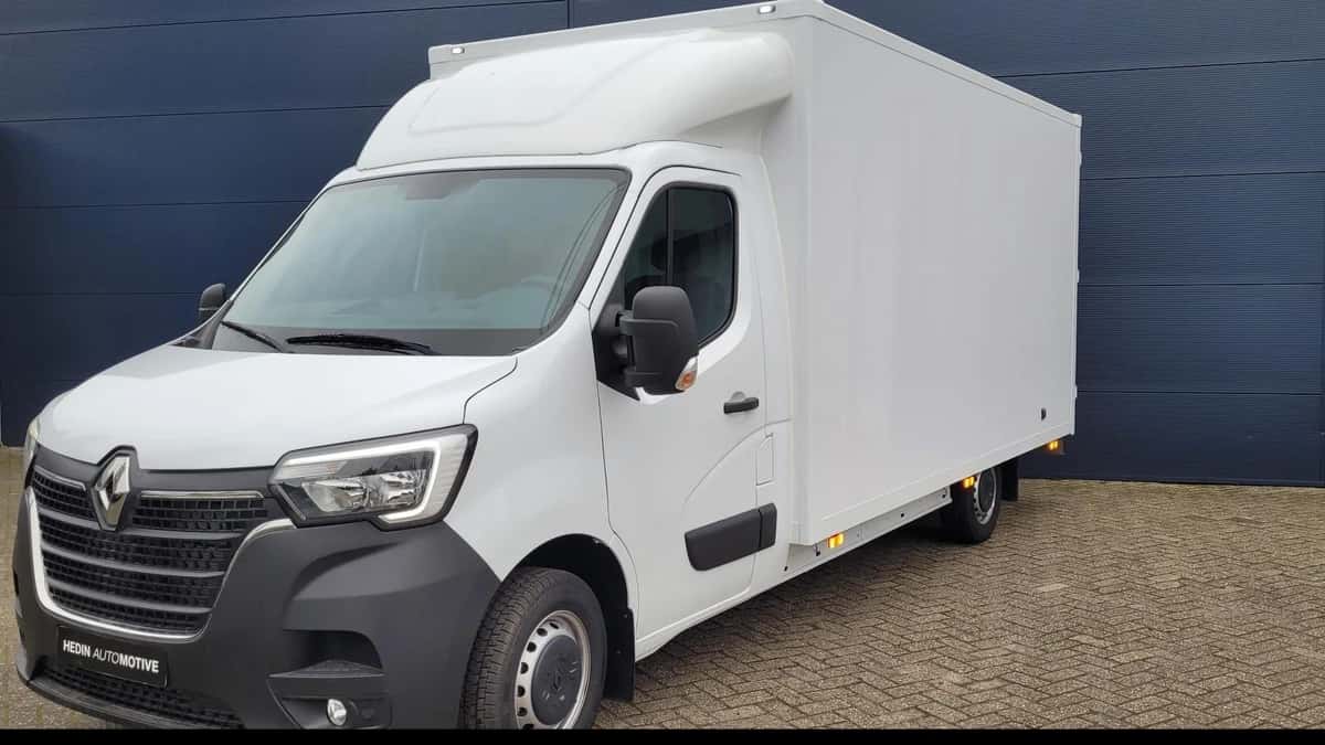 Renault Master (2024) — foto 1