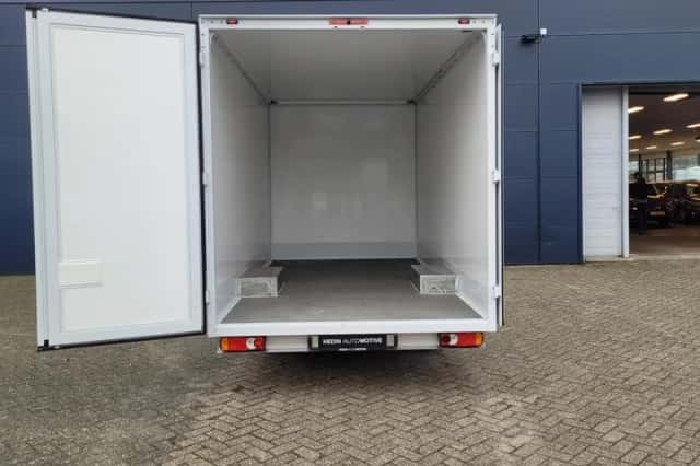 Renault Master (2024) thumbnail 9