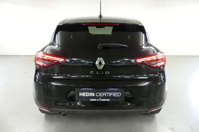 Renault Clio (2023) thumbnail 3