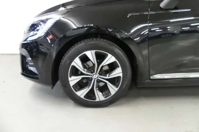 Renault Clio (2023) thumbnail 10