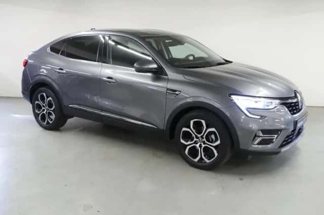 Renault Arkana (2023) thumbnail 2