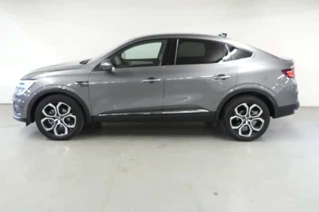 Renault Arkana (2023) thumbnail 6