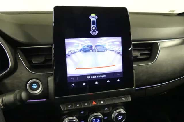 Renault Arkana (2024) thumbnail 35