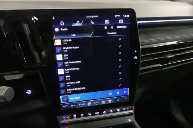 Renault Austral (2025) thumbnail 25