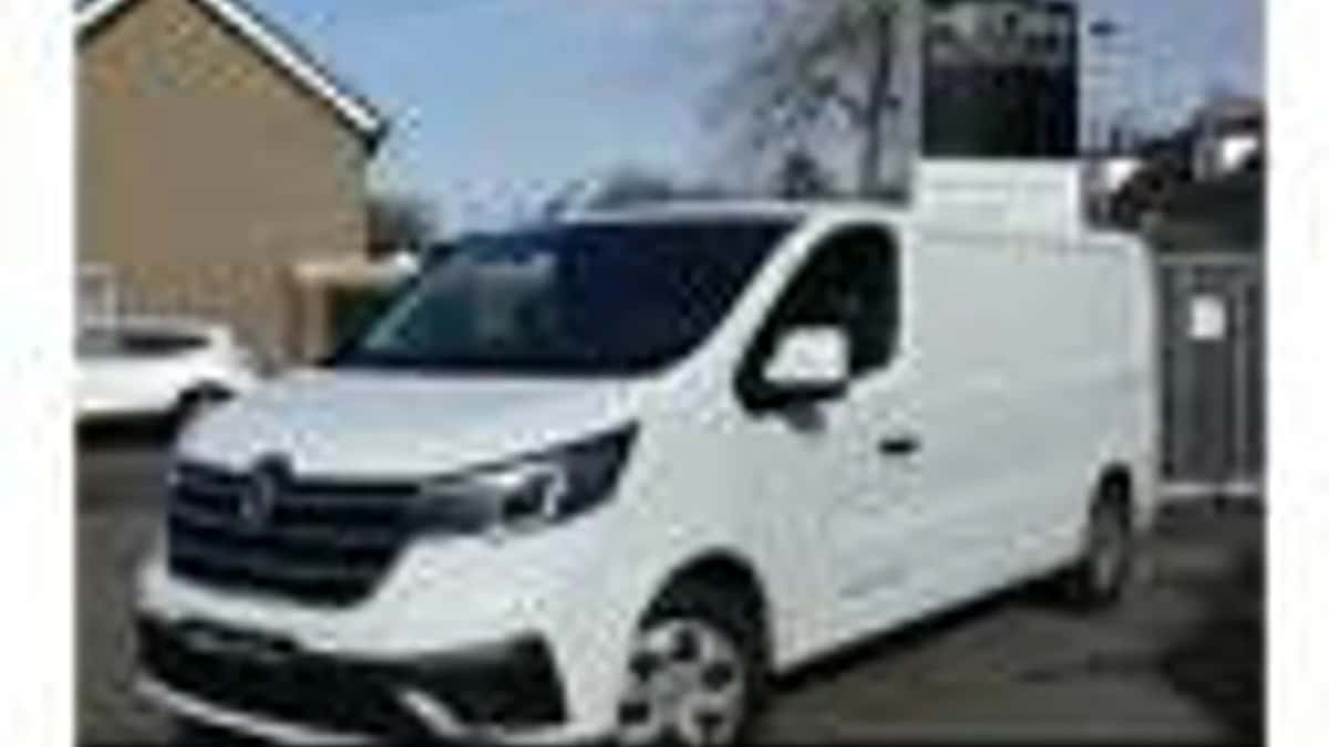 Renault Trafic (2025) — foto 1