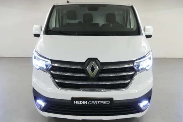 Renault Trafic (2025) thumbnail 4