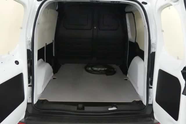 Renault Kangoo (2025) thumbnail 16