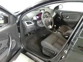 Renault Mégane (2011) thumbnail 13
