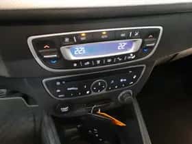 Renault Mégane (2011) thumbnail 24