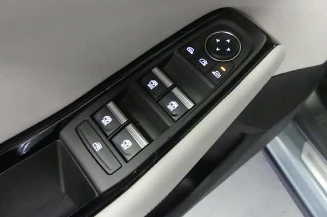 Renault Espace (2025) thumbnail 25