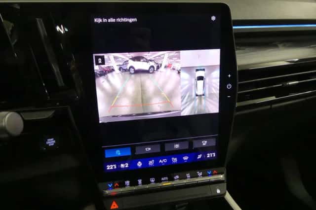 Renault Espace (2025) thumbnail 32