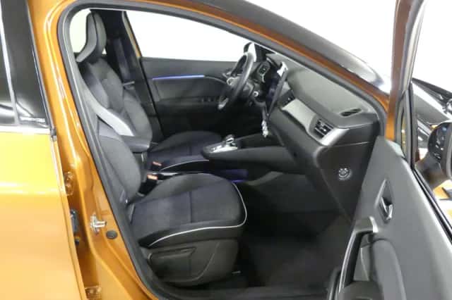 Renault Captur (2021) thumbnail 15