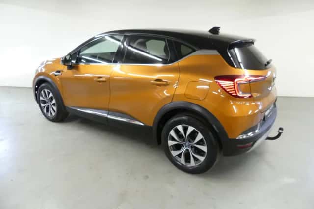 Renault Captur (2021) thumbnail 8