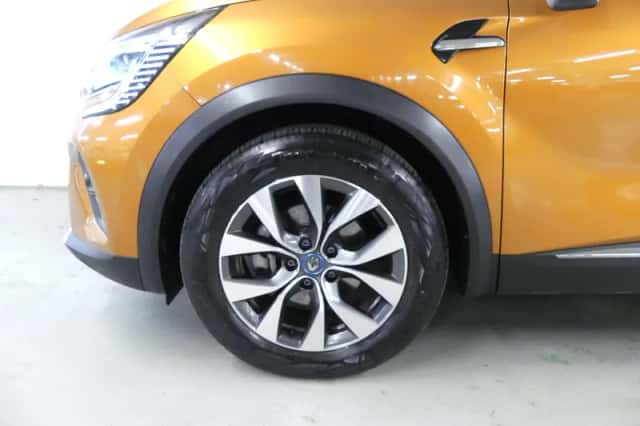 Renault Captur (2021) thumbnail 10