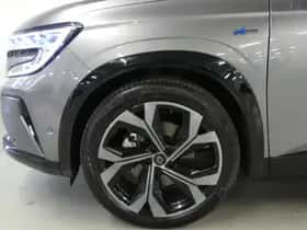 Renault Austral (2025) thumbnail 10
