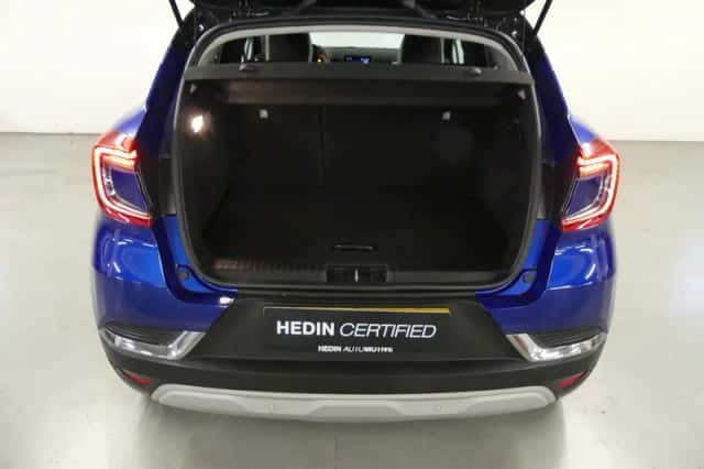 Renault Captur (2022) thumbnail 17