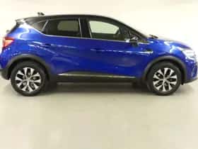 Renault Captur (2022) thumbnail 7