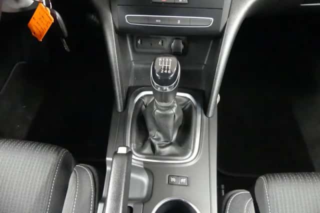 Renault Mégane (2018) thumbnail 19