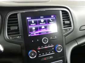 Renault Mégane (2018) thumbnail 23