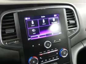 Renault Mégane (2018) thumbnail 25