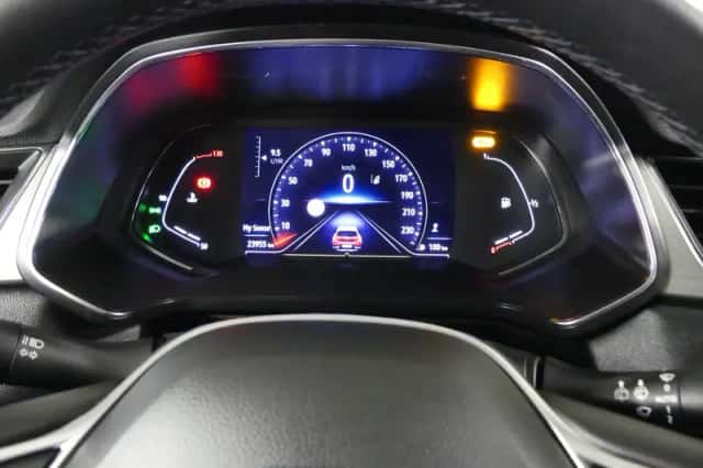 Renault Captur (2021) thumbnail 25