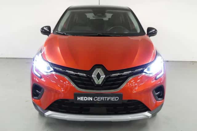 Renault Captur (2021) thumbnail 4