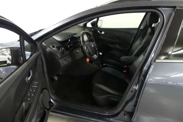 Renault Clio (2018) thumbnail 13